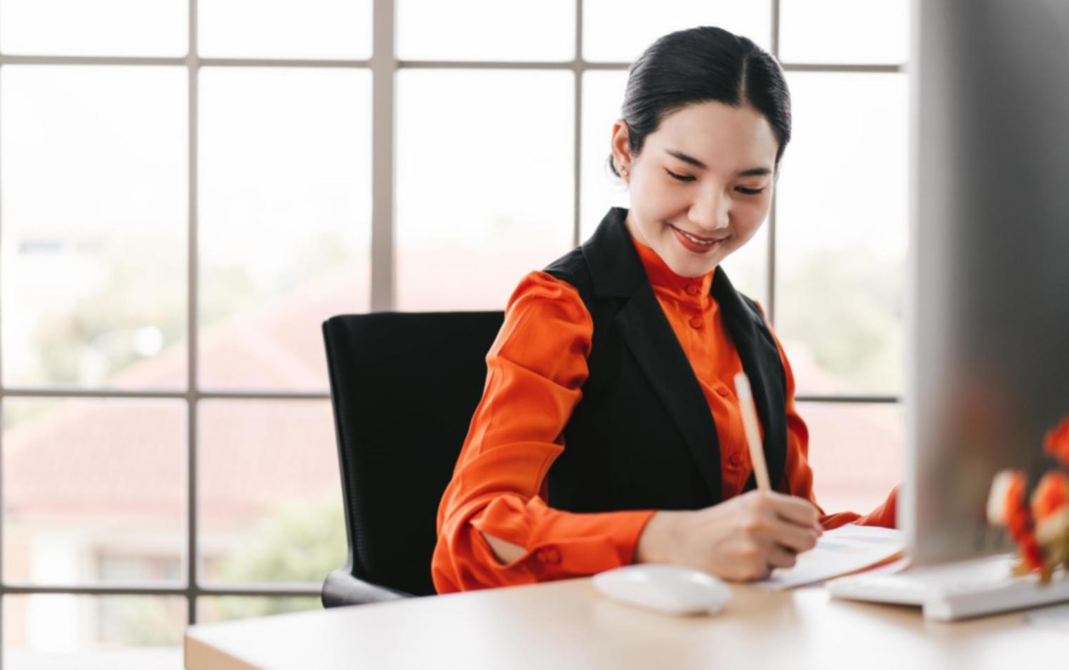 Keyword research workspace with data analysis